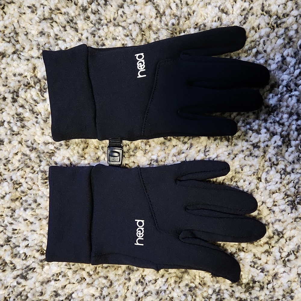 Head gloves